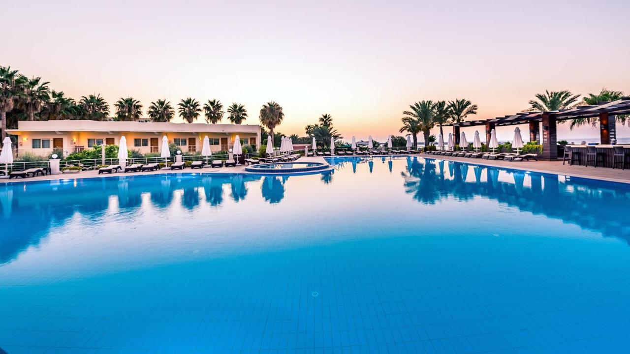 Vuni Palace Luxury Resort & Beach & Casino Kyrenia  Exteriér fotografie