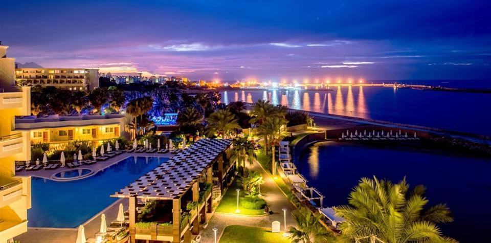 Vuni Palace Luxury Resort & Beach & Casino Kyrenia  Exteriér fotografie